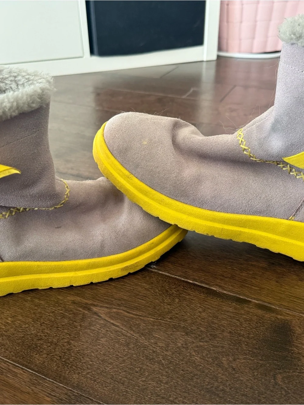 Women’s Ugg Suede Winter Boots in Light grey with Yellow Sole and polka dots